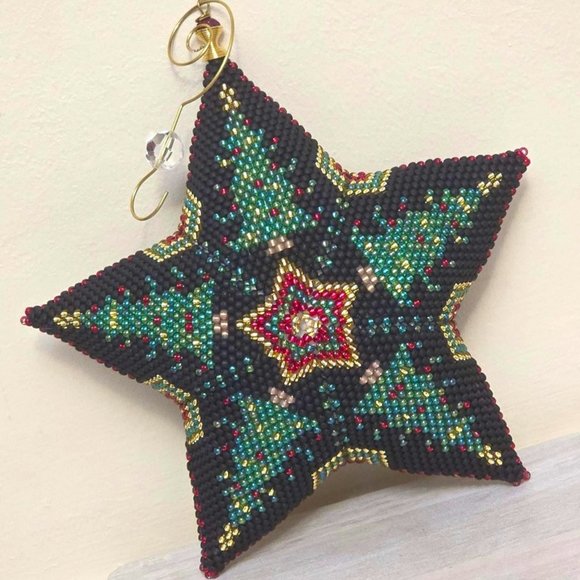 Handmade Beaded Star, Miyuki Glass Beading Star Ornament, Evergreen Christmas - Picture 3 of 3